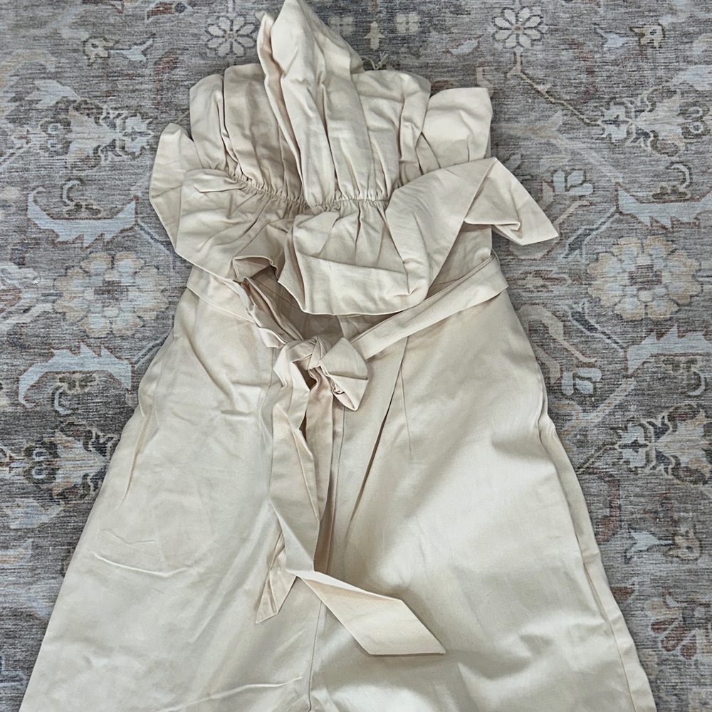 Elegant Cream Ruffle Jumpsuit - Picture 2 of 6